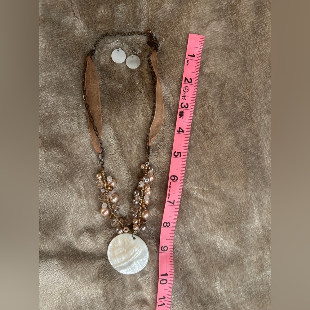 Elegant bead and Shell Necklace 3 pc set